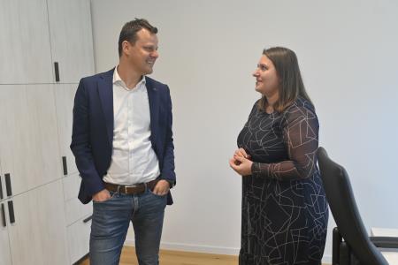 Otvoritev prenovljenih prostorov obcinske uprave Obcina Mirna Pec (36)